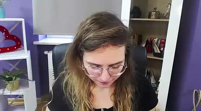 Zoey Erotic online show from 20, 1, 2025