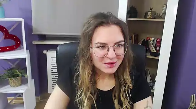 Zoey Erotic online show from 21, 1, 2025