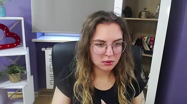 Zoey Erotic online show from 21, 1, 2025