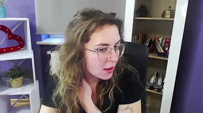 Zoey Erotic online show from 24, 1, 2025