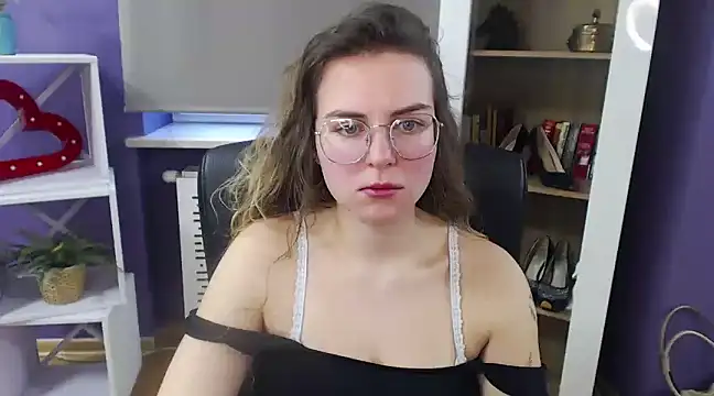 Zoey Erotic online show from 27, 1, 2025