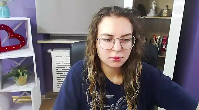 Zoey Erotic online show from 31, 1, 2025