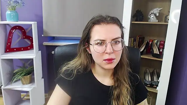 Zoey Erotic online show from 17, 2, 2025