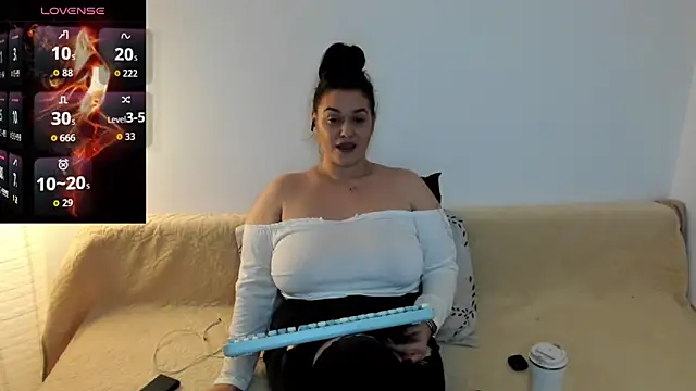 Snapshot of Laura_sinner chatting on 16, 1, 2026 Laura sinner online show from 16, 1, 2026