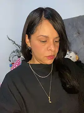 Snapshot of Kataliina chatting on 10, 11, 2025 Kataliina online show from 10, 11, 2025