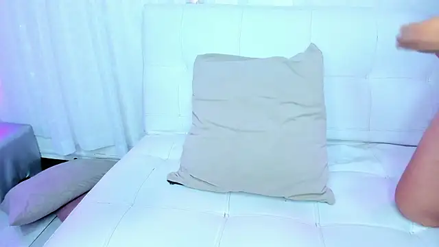 Litzy1  online show from 15, 2, 2026