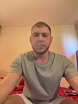 Weestud94 online show from 24, 2, 2025