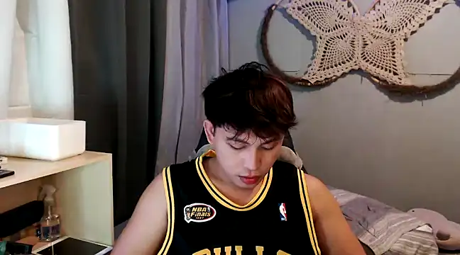Snapshot of princeJayX chatting on 12, 1, 2025 princeJayX online show from 12, 1, 2025