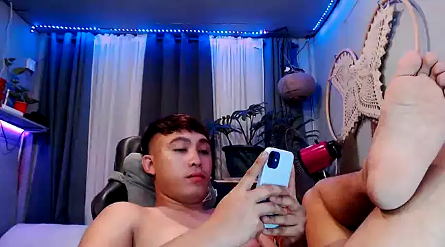 Snapshot of princeJayX chatting on 5, 2, 2025 princeJayX online show from 5, 2, 2025