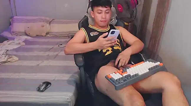 Snapshot of princeJayX chatting on 21, 2, 2025 princeJayX online show from 21, 2, 2025