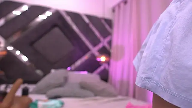 violeta aroca online show from 1, 11, 2025