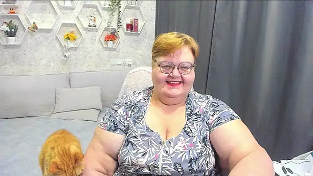  big love  online show from 8, 4, 2026