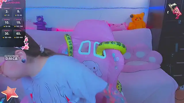 Lolisuccub online show from 22, 2, 2025