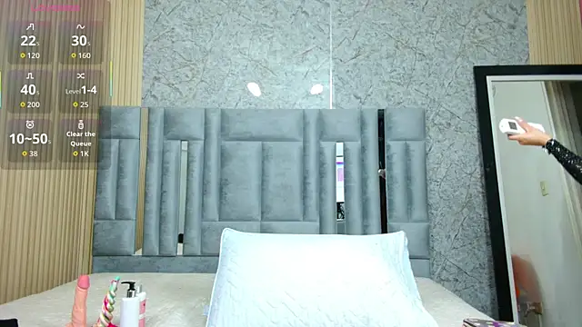 veronicaroose  online show from 18, 10, 2025