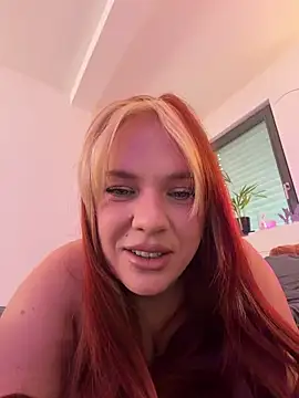 AnjaAmelia online show from 12, 4, 2026