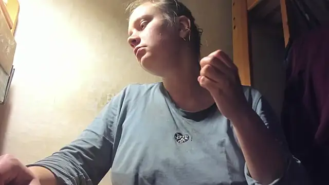 FrumCake online show from 7, 3, 2025