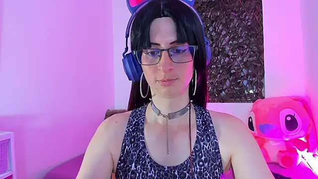 KimberlyJohnsoon online show from 13, 3, 2025