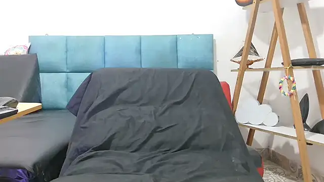 chirlleyy online show from 15, 3, 2026