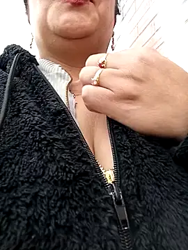   valentina18 online show from 20, 3, 2025