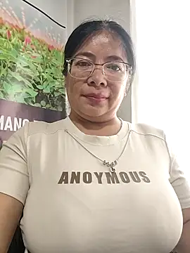   valentina18 online show from 26, 4, 2026