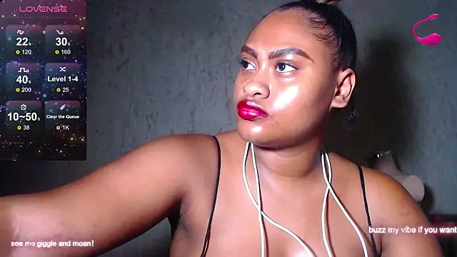 Snapshot of kyara_pride chatting on 15, 1, 2025 kyara pride online show from 15, 1, 2025