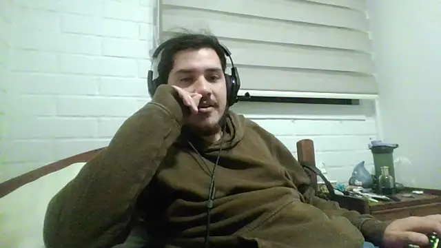 hung weeb online show from 15, 4, 2026