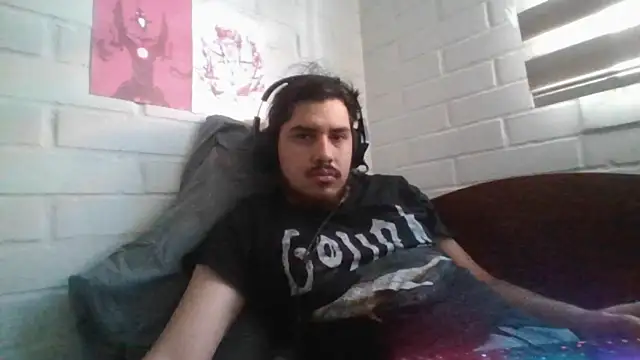 hung weeb online show from 15, 4, 2026