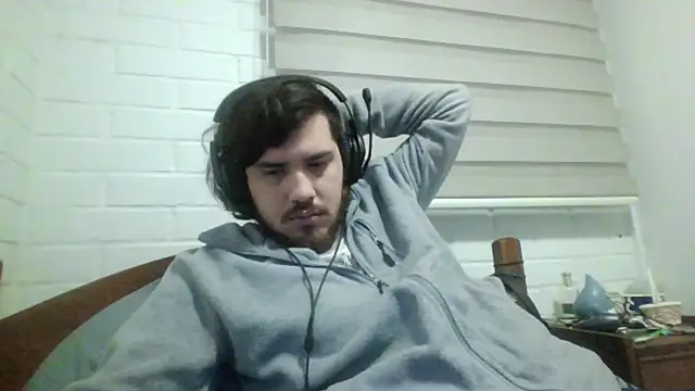hung weeb online show from 16, 6, 2026