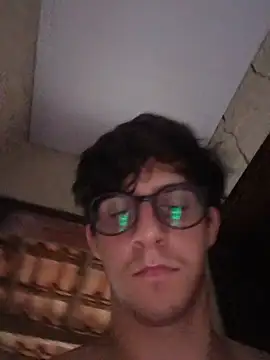 Snapshot of DaviFerreira3 chatting on 18, 5, 2026 DaviFerreira3 online show from 18, 5, 2026