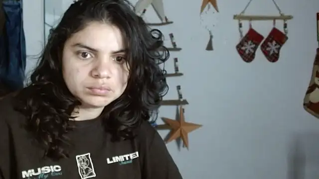 Nikkykora15 online show from 4, 12, 2025