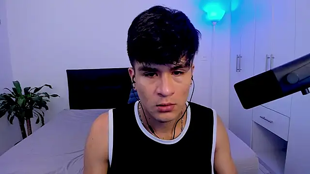 Eiden allenx online show from 5, 2, 2025