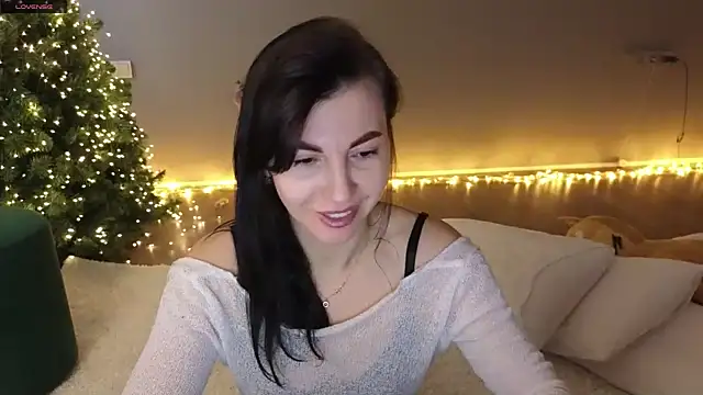 Mary love16 online show from 5, 12, 2024