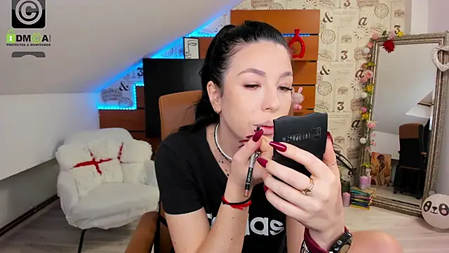 EmillyTaylor online show from 7, 1, 2026