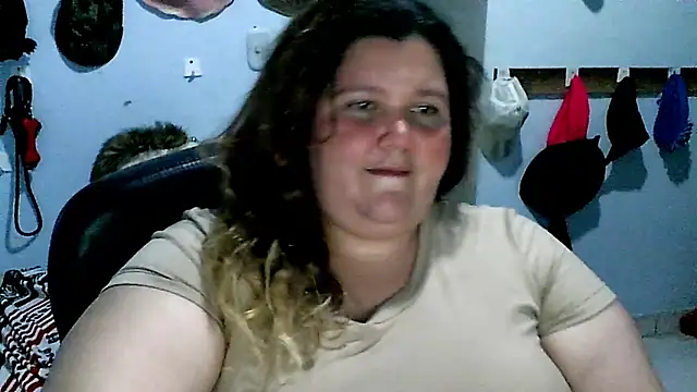 squirt322bbw online show from 19, 3, 2025