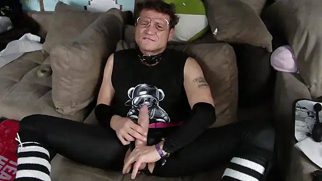 Snapshot of druckfug chatting on 2, 11, 2025 druckfug online show from 2, 11, 2025