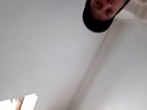 Snapshot of Percy_ohv chatting on 1, 11, 2025 Percy ohv online show from 1, 11, 2025