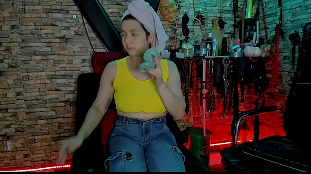 Liltildeman moon online show from 21, 11, 2025