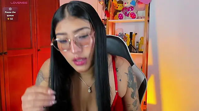 Snapshot of eymy-hadid chatting on 11, 9, 2025 eymy-hadid online show from 11, 9, 2025