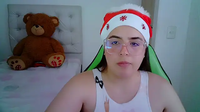 Snapshot of _alicia_z chatting on 28, 12, 2024 alicia z online show from 28, 12, 2024