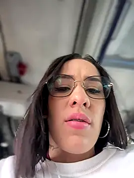   IRIS   online show from 19, 9, 2025