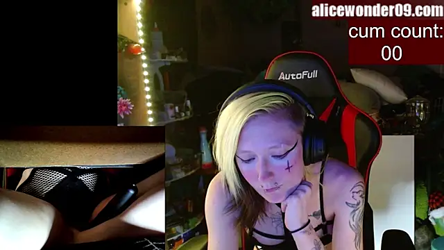 alicewonder09 online show from 29, 1, 2025