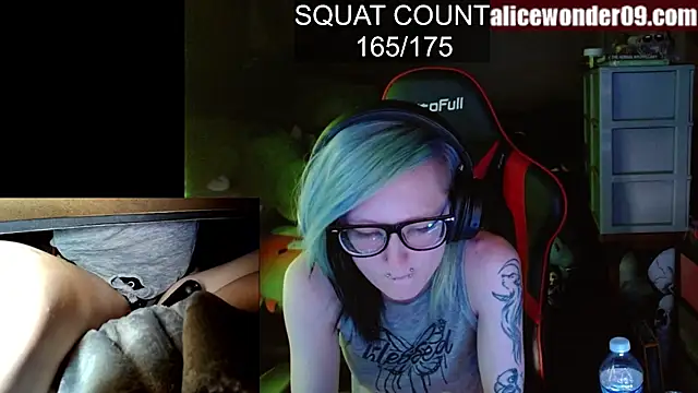 alicewonder09 online show from 6, 3, 2025