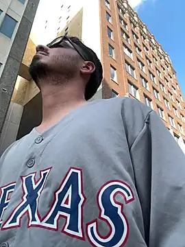 Bbyboyivan online show from 1, 3, 2026