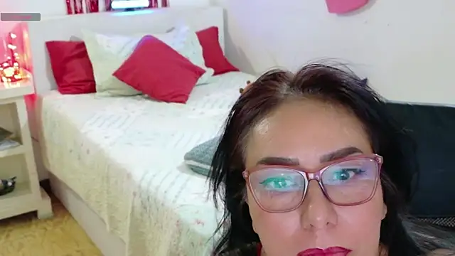 hottplay online show from 12, 2, 2026