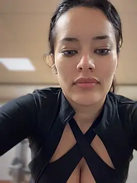 MistressBelleNoire online show from 5, 2, 2025