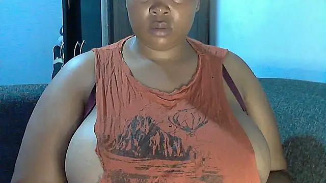 Snapshot of Sexy-queen99xx chatting on 26, 2, 2026 Sexy-queen99xx online show from 26, 2, 2026