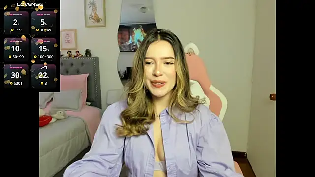 Snapshot of samysweet_8 chatting on 10, 2, 2025 samysweet 8 online show from 10, 2, 2025