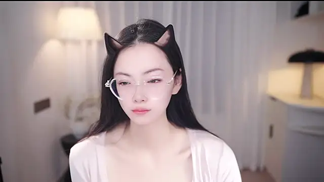 Snapshot of Ocean--Lili chatting on 7, 11, 2025 Ocean--Lili online show from 7, 11, 2025