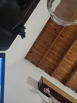 ZaraHoney online show from 13, 12, 2024