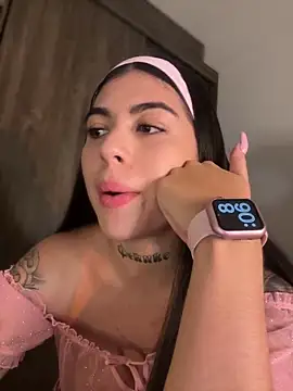 Sarasanders 4 online show from 3, 12, 2024